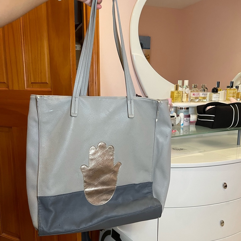 Leather taupe hamza tote
